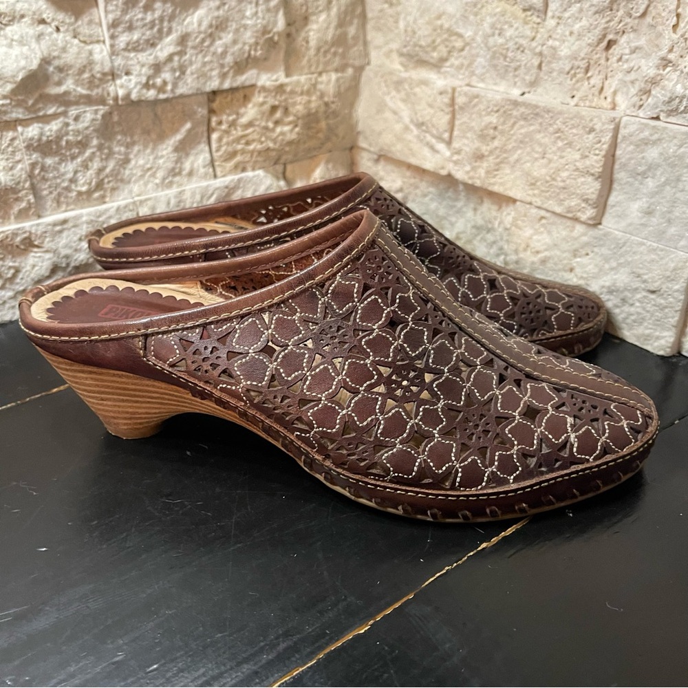 Pikolinos Leather Mules Geometric Design Brown Small Heel Sz 37 / 7